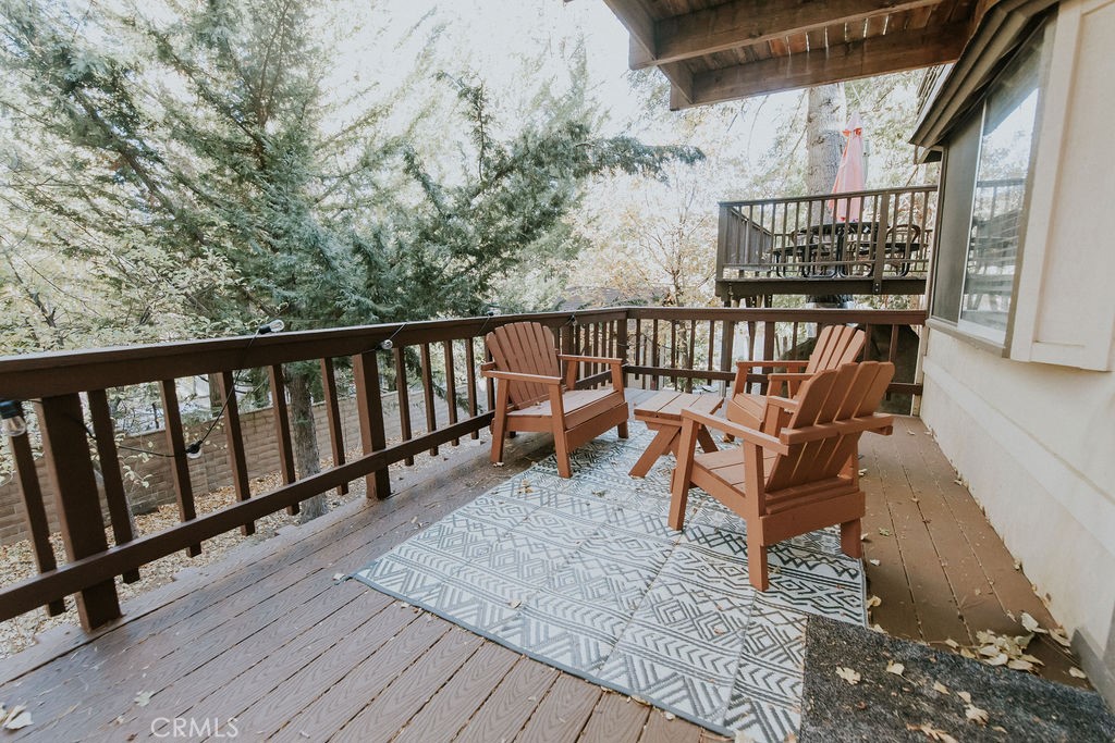 2352 Pine Drive Property Photo 1