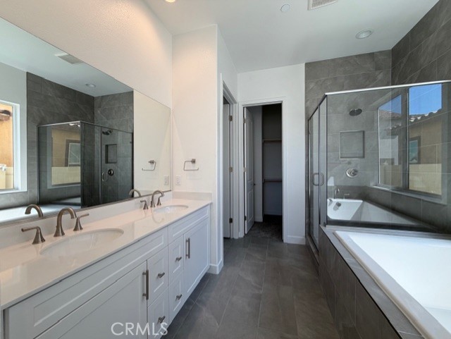 3714 Leafgreen Road Property Photo 4