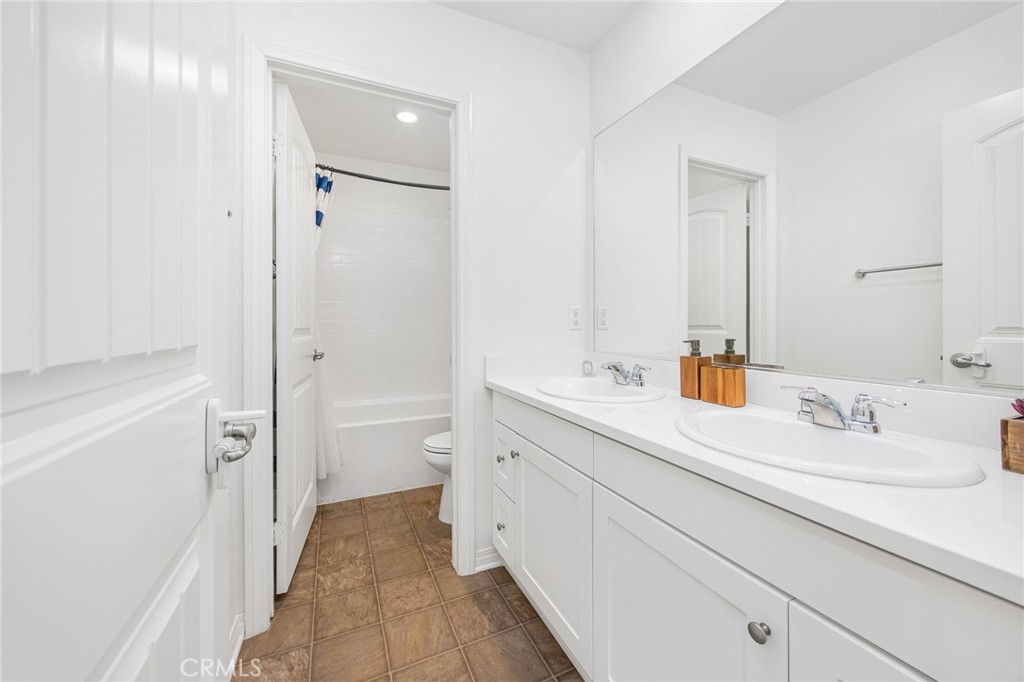 26130 Plumcot Drive Property Photo 25
