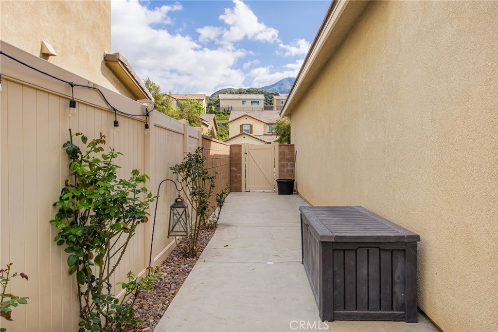 26130 Plumcot Drive Property Photo 45