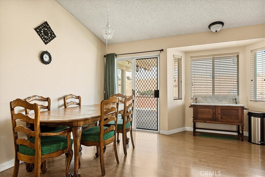 625 S Shinecock Property Photo 6