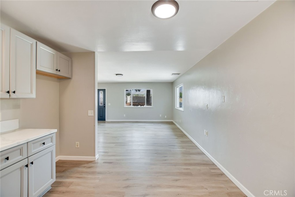 582 Wesley Property Photo 19