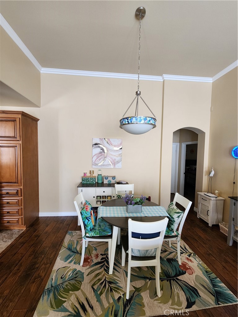 79338 Cool Reflection Property Photo 14