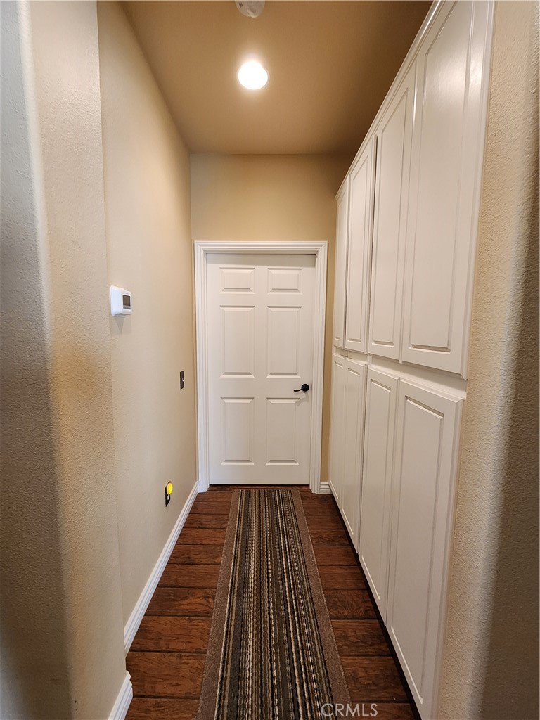 79338 Cool Reflection Property Photo 15