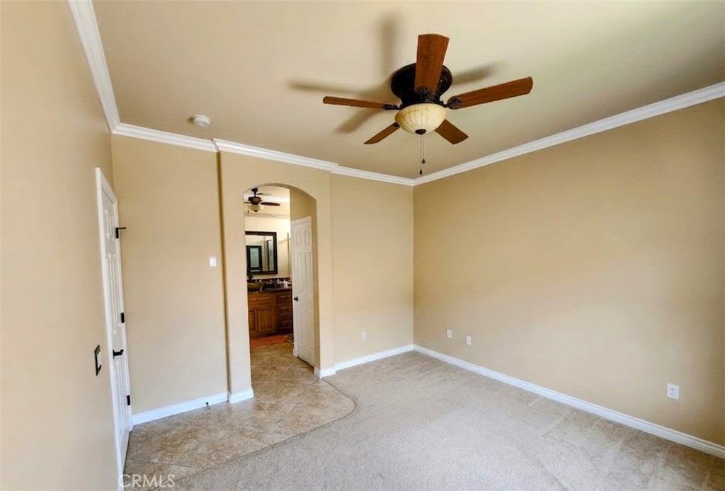 79338 Cool Reflection Property Photo 19