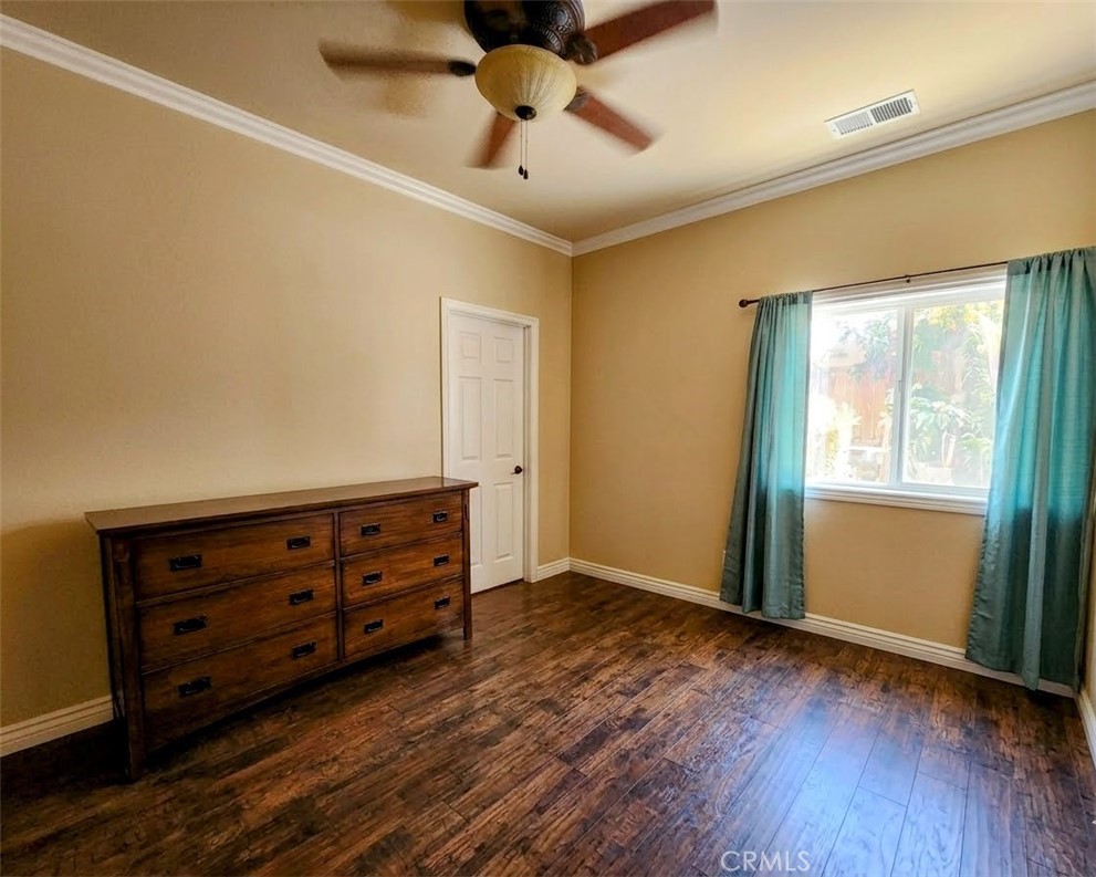79338 Cool Reflection Property Photo 23