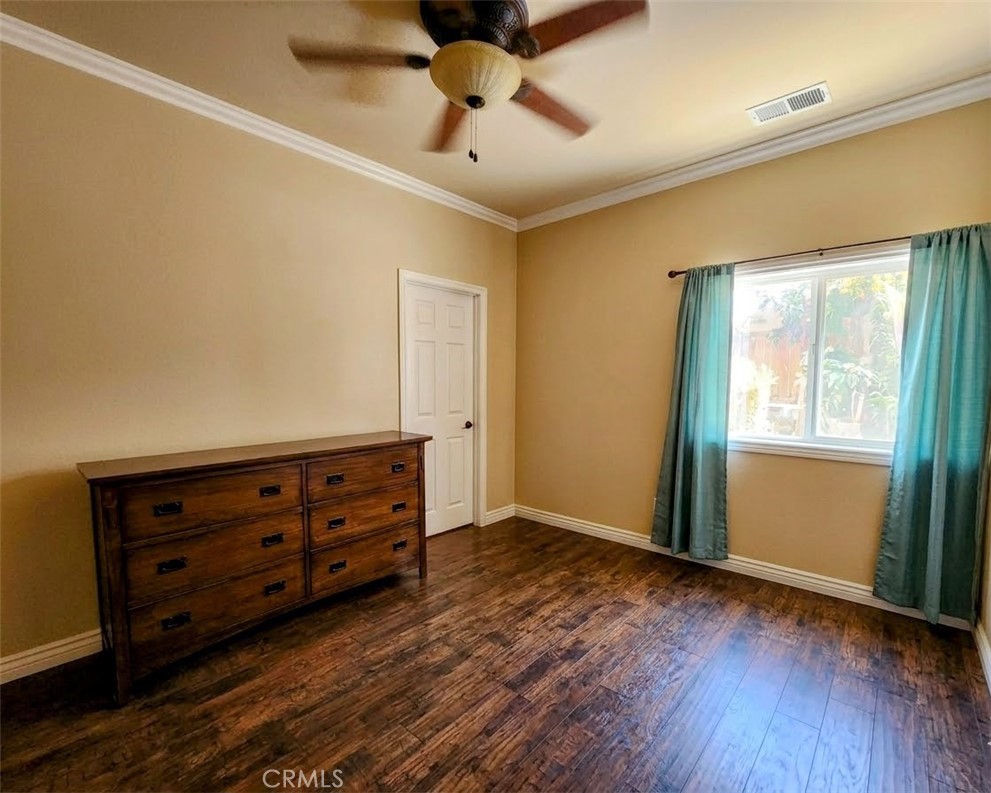 79338 Cool Reflection Property Photo 23