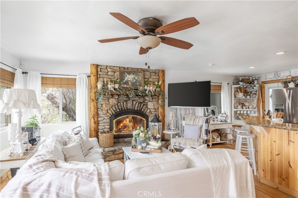 43315 Shasta Road Property Photo 6