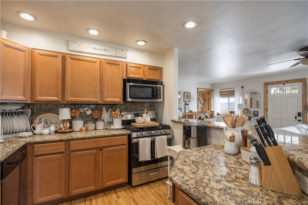 43315 Shasta Road Property Photo 13