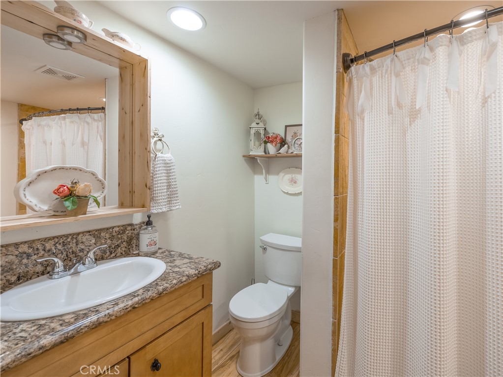 43315 Shasta Road Property Photo 23