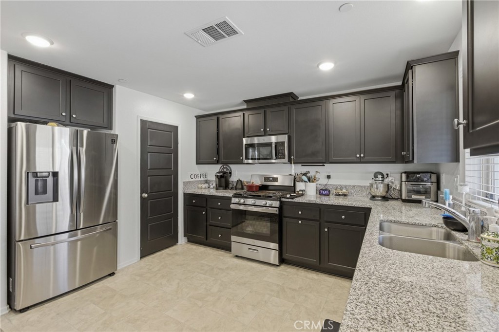 32894 Crown Point Property Photo 10