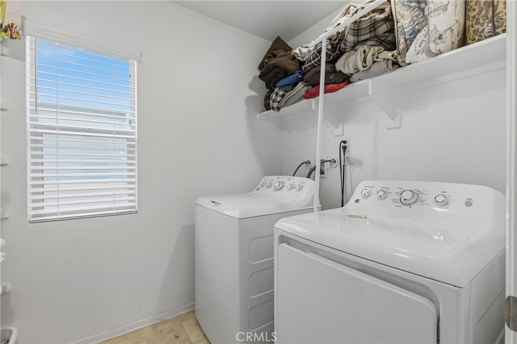 32894 Crown Point Property Photo 27