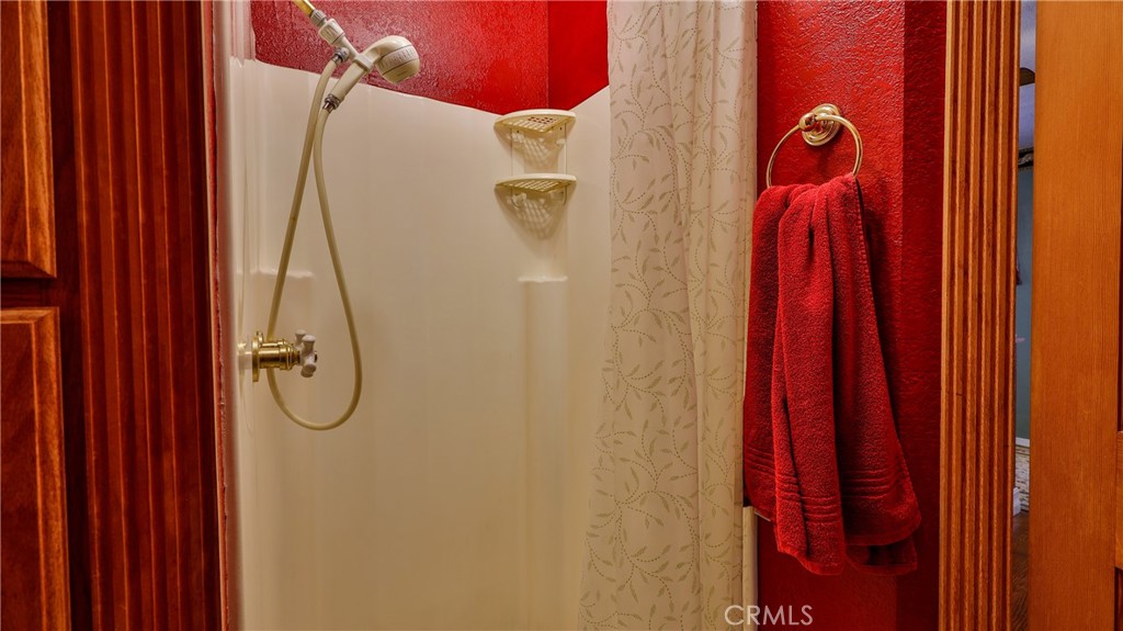 24083 Cresta Drive Property Photo 36