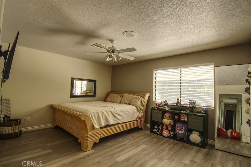 9839 9839 Warwick Dr Property Photo 12