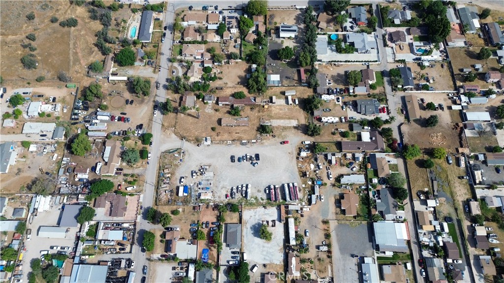 4118 Vernon Property Photo 11
