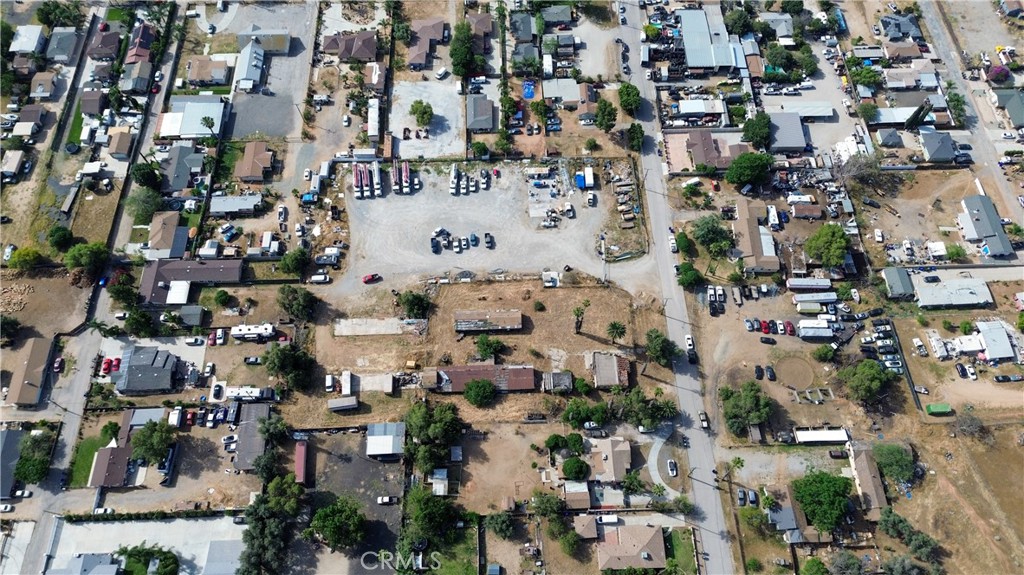 4118 Vernon Property Photo 15