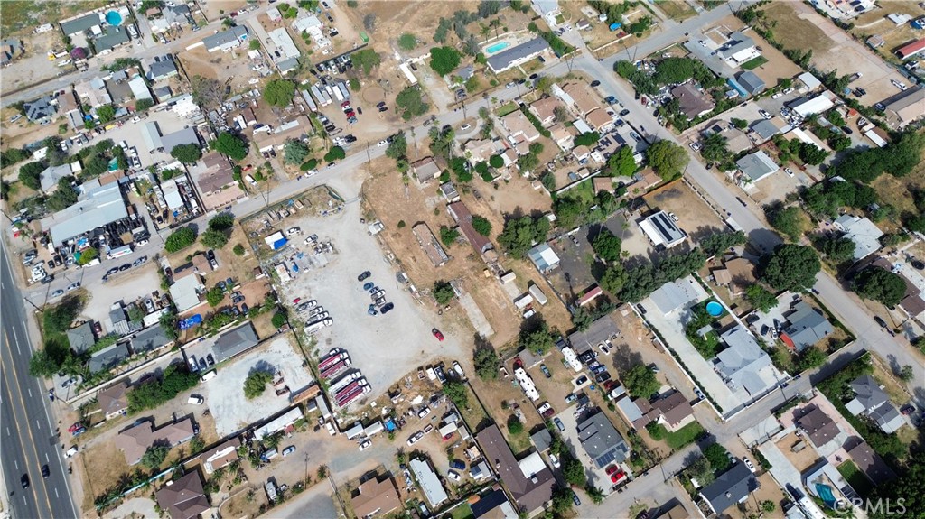 4118 Vernon Property Photo 19