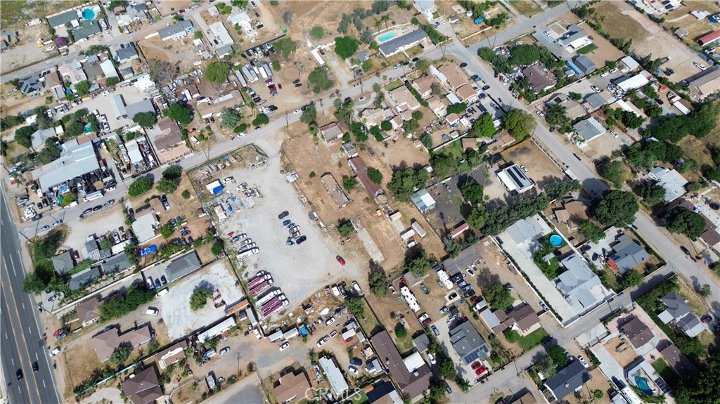 4118 Vernon Property Photo 19
