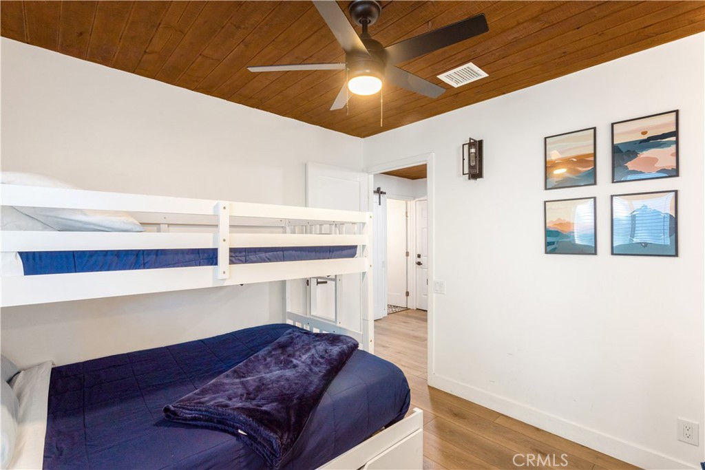 906 W Aeroplane Property Photo 11