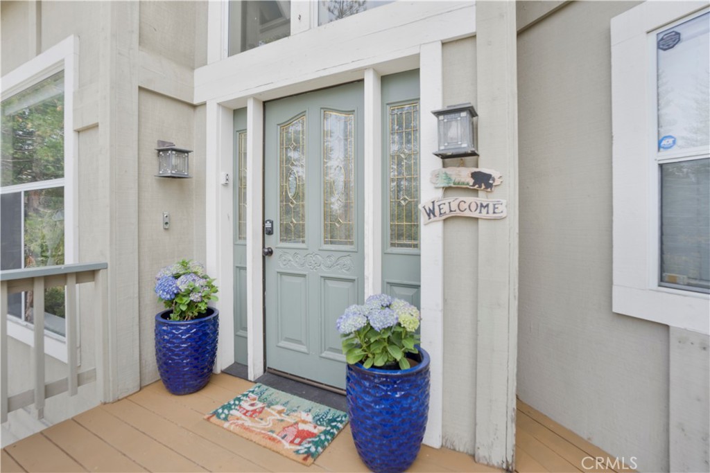 163 S Grass Valley Property Photo 3