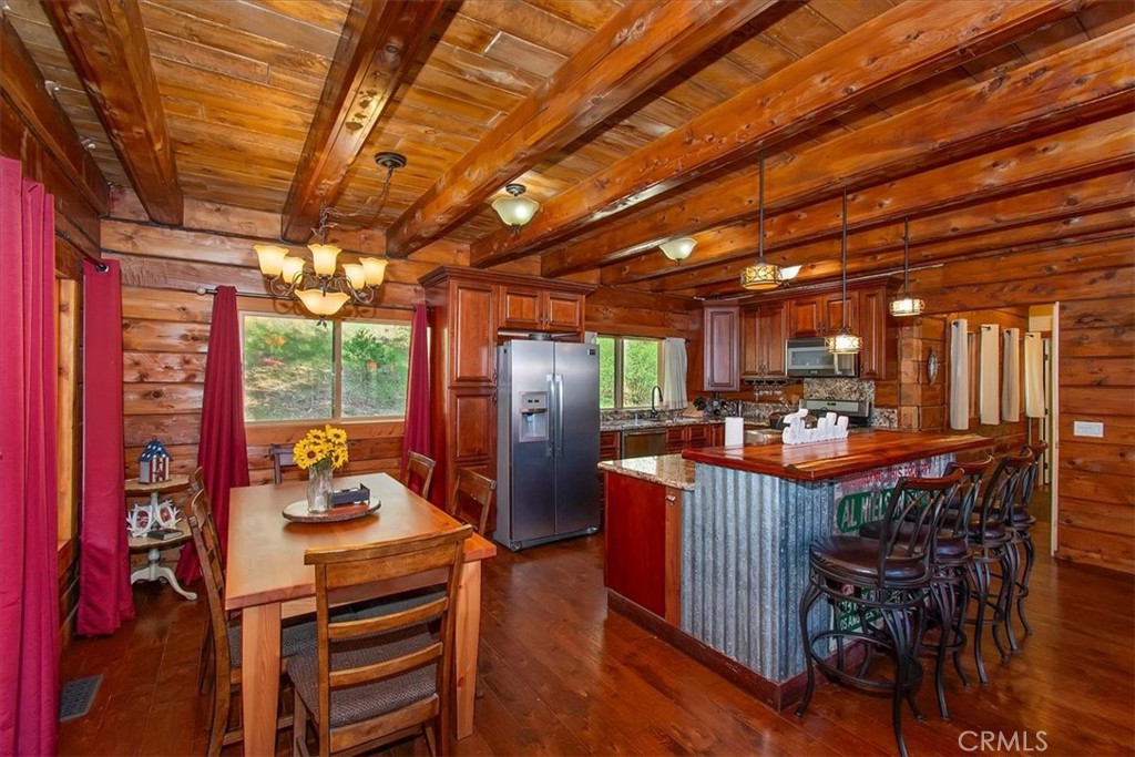116 E Property Photo 9