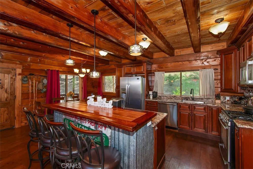 116 E Property Photo 10