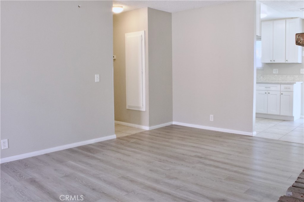 16594 Vine Property Photo 16