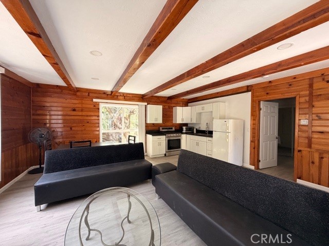 41266 Valley Of The Falls Property Photo 5