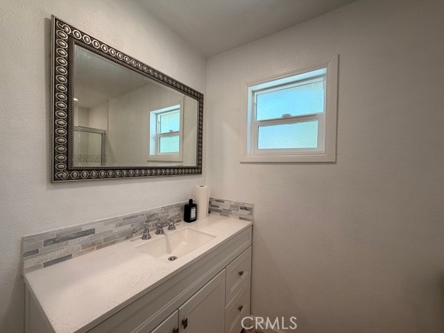 41266 Valley Of The Falls Property Photo 9