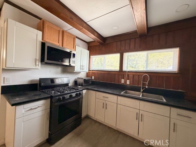 41266 Valley Of The Falls Property Photo 12