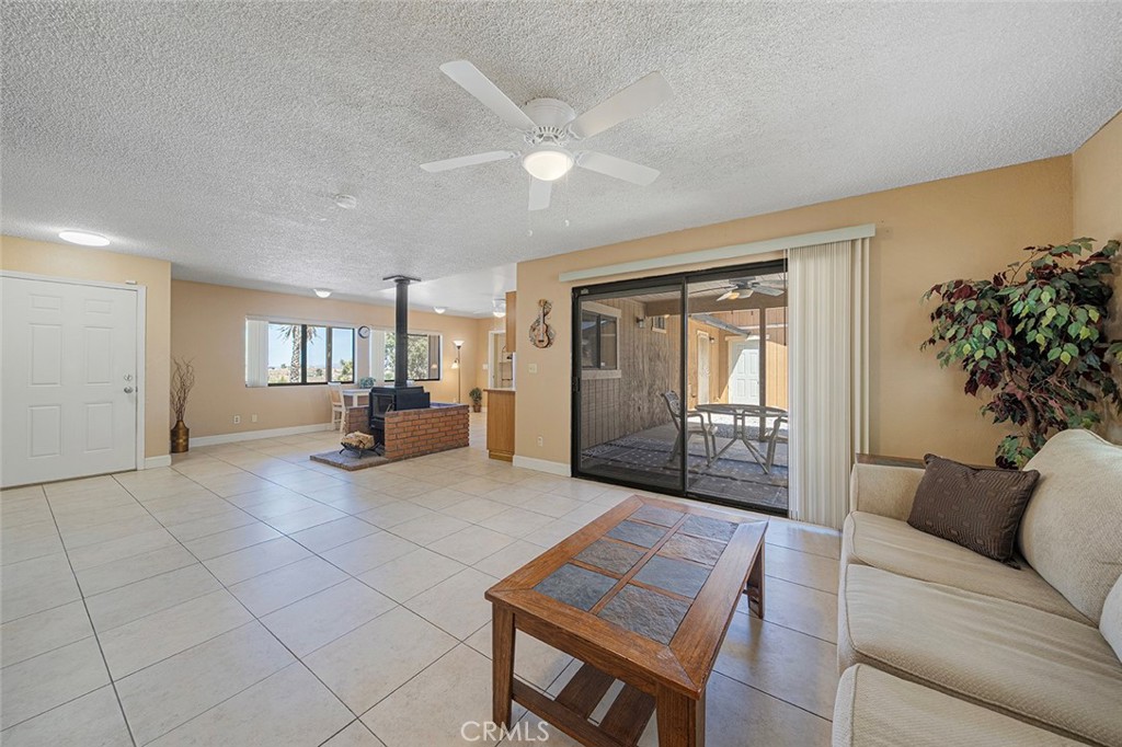 22411 Roundup Property Photo 12