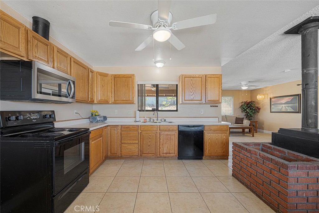 22411 Roundup Property Photo 14