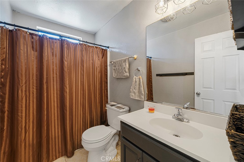 22411 Roundup Property Photo 23
