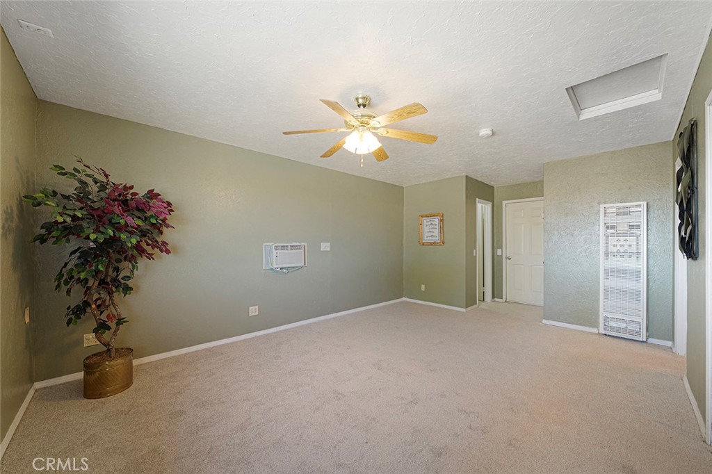 22411 Roundup Property Photo 24