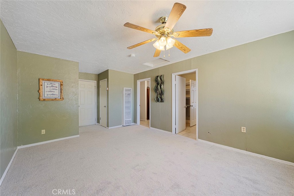22411 Roundup Property Photo 25
