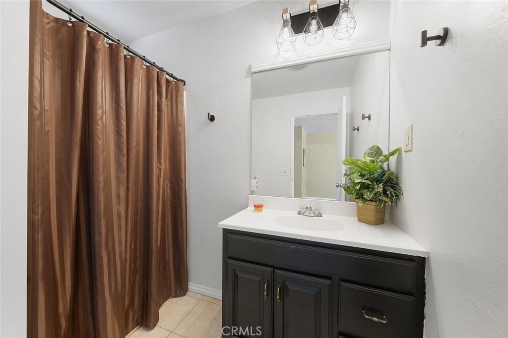 22411 Roundup Property Photo 26