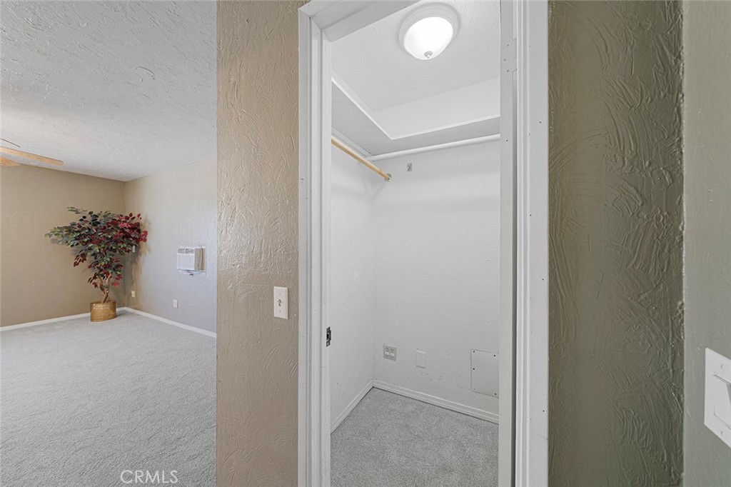 22411 Roundup Property Photo 27