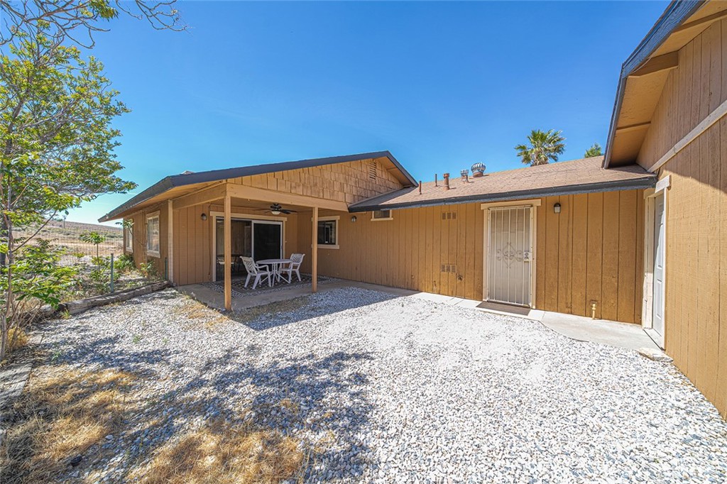 22411 Roundup Property Photo 29