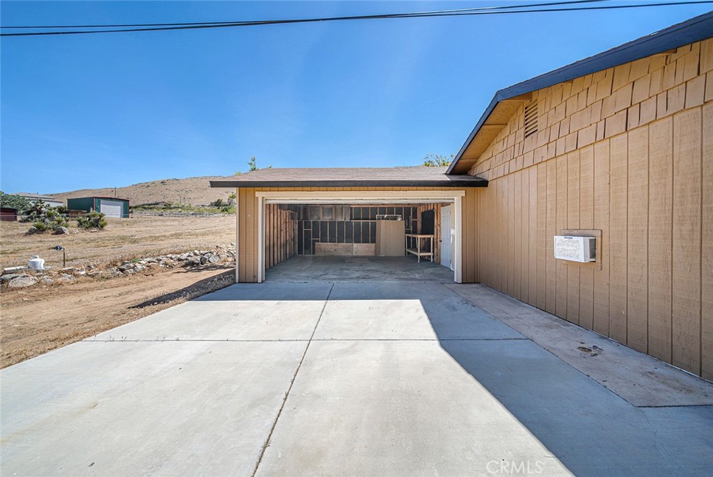 22411 Roundup Property Photo 30