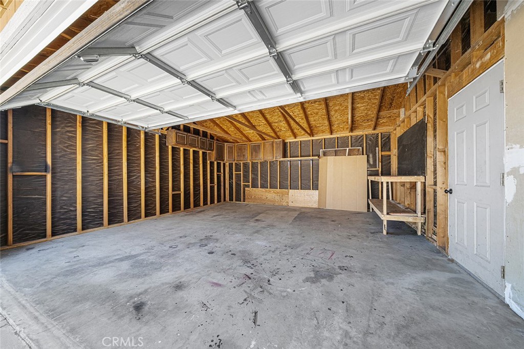 22411 Roundup Property Photo 31