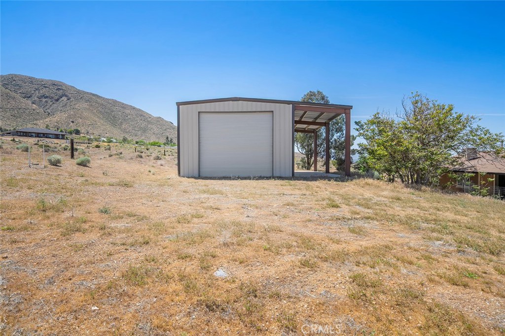 22411 Roundup Property Photo 35