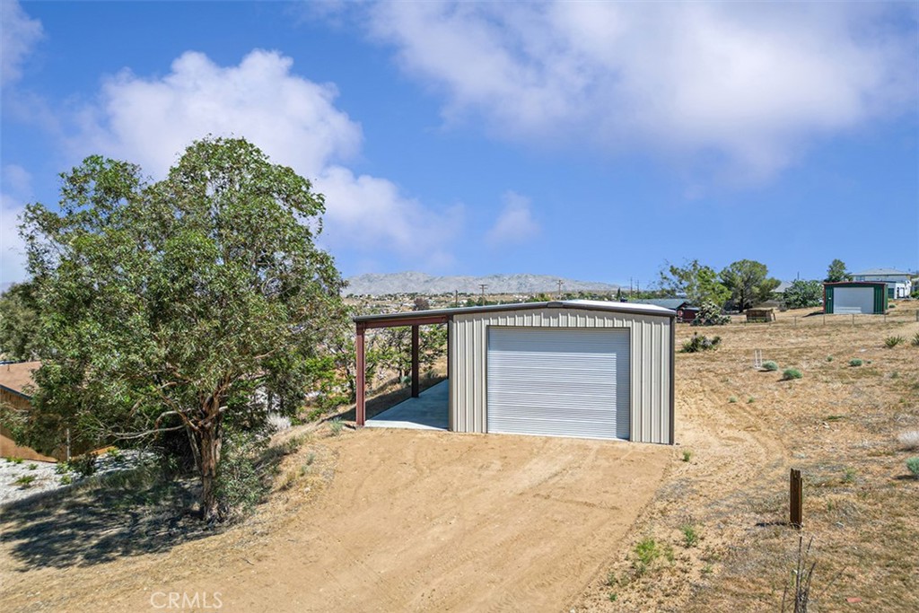 22411 Roundup Property Photo 40