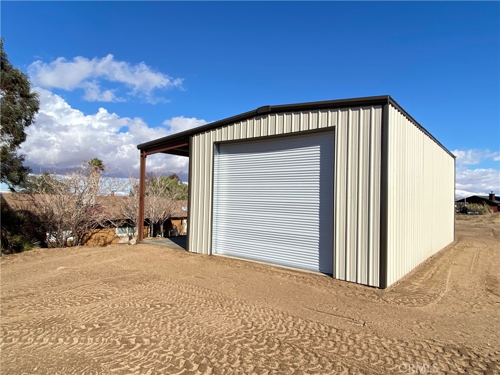 22411 Roundup Property Photo 42