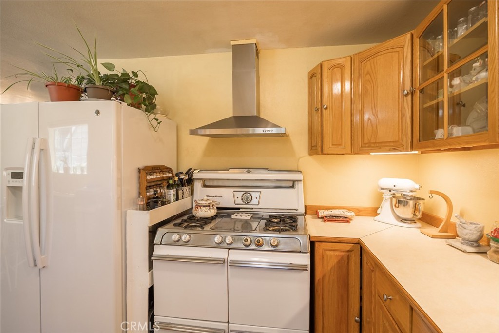 364 Leonard Property Photo 31