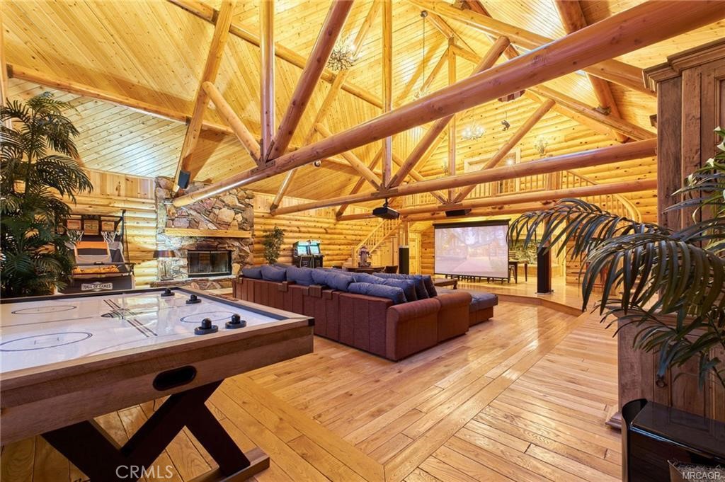 739 N Star Property Photo 35