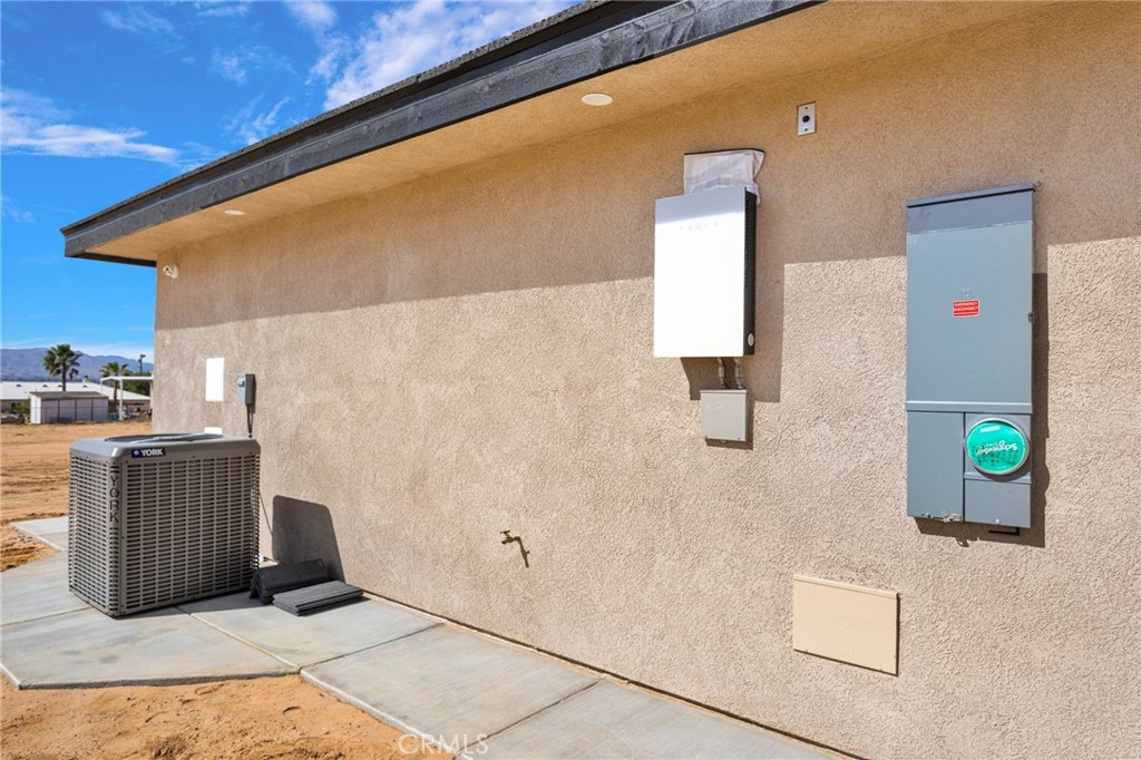23771 Pala Property Photo 10