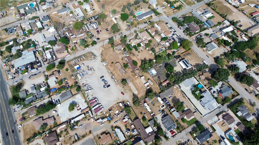 4118 Vernon Property Photo 19