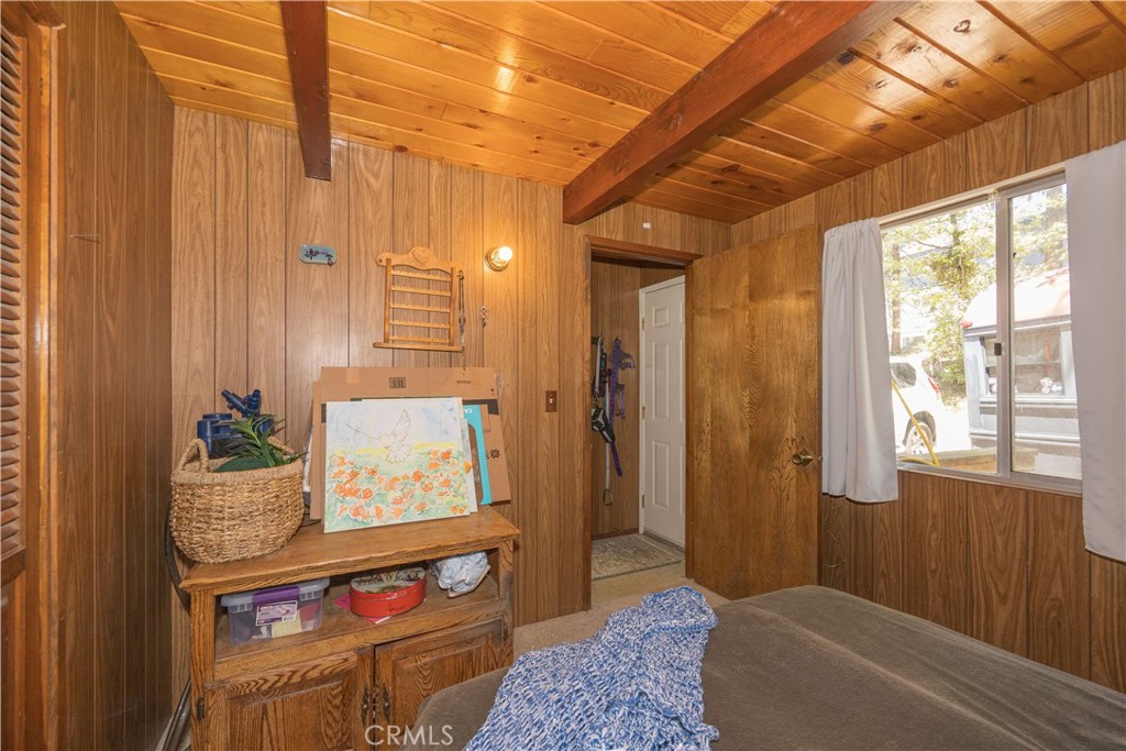 33075 Blue Bird Lane Property Photo 14