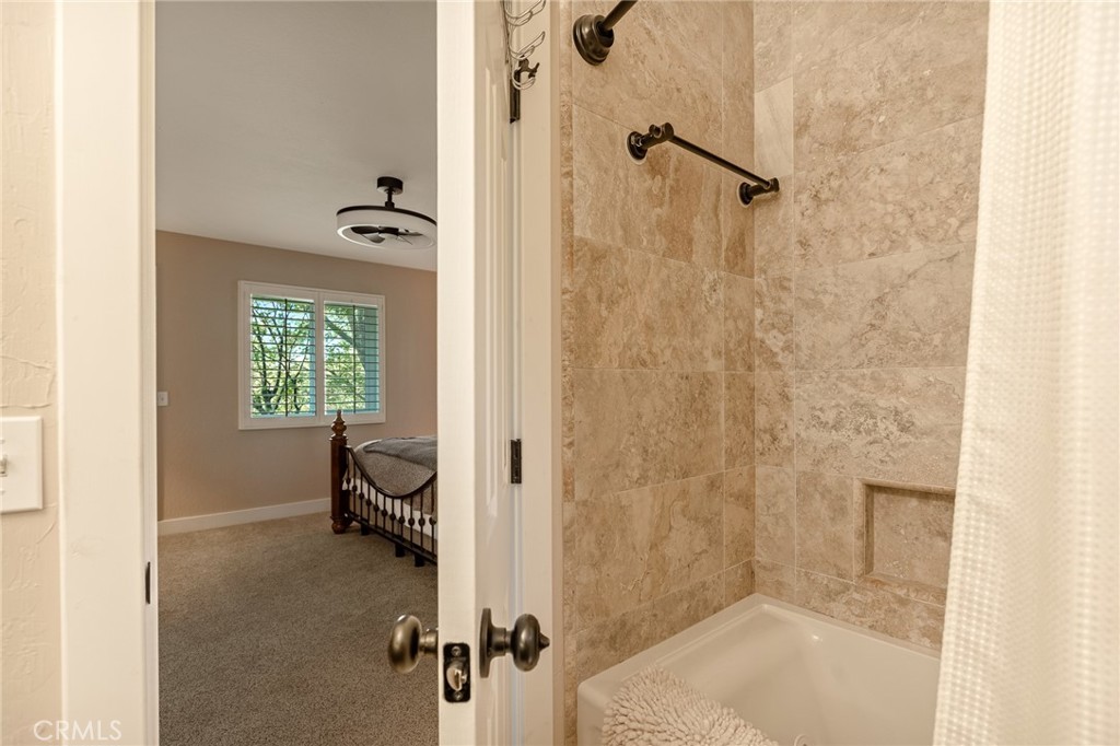 28195 Arbon Property Photo 7