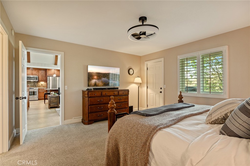 28195 Arbon Property Photo 8